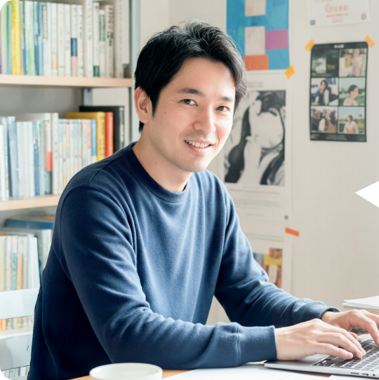 脚本家 32歳 男性