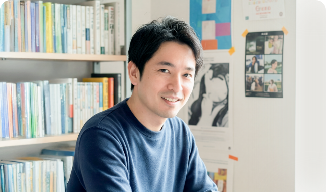 脚本家 32歳 男性