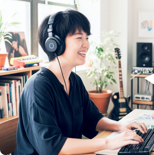 作曲家 26歳 女性